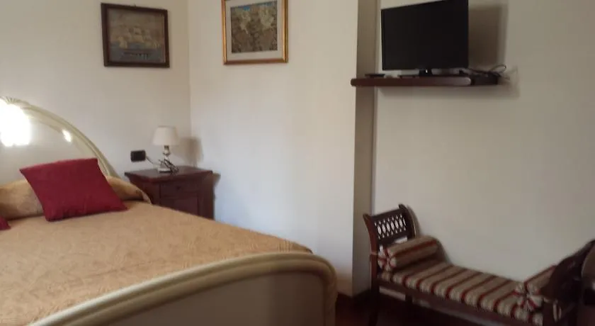 Bed & Breakfast Villa Sinatra Padenghe sul Garda Italy