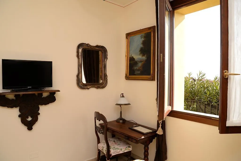 Villa Sinatra Padenghe sul Garda