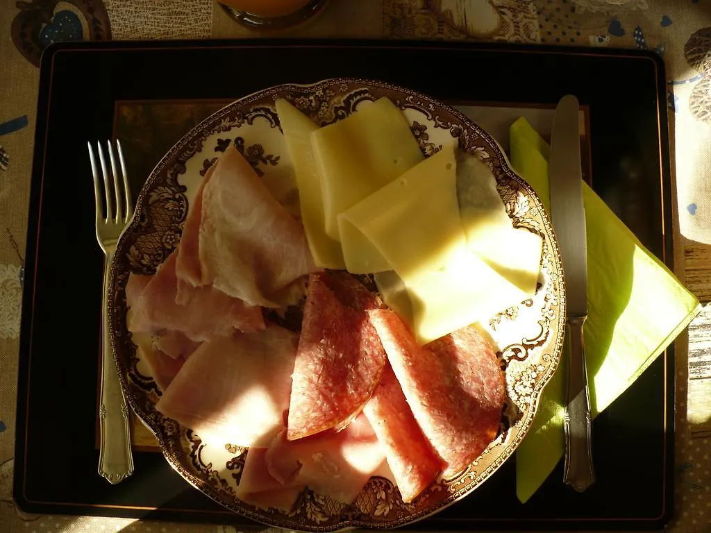 Villa Sinatra Padenghe sul Garda Bed & Breakfast