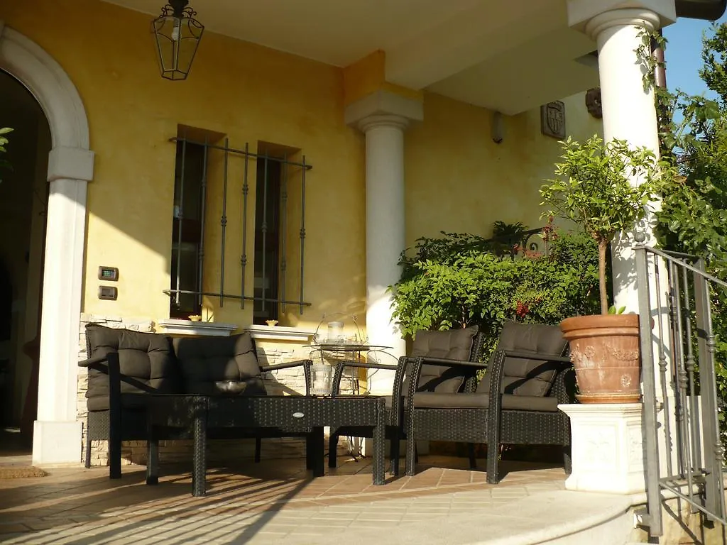 Bed & Breakfast Villa Sinatra Padenghe sul Garda